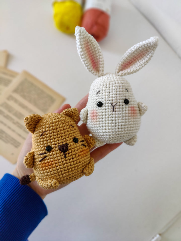 Cleo the Cat "The Yarn Whisperer" Crochet Pattern