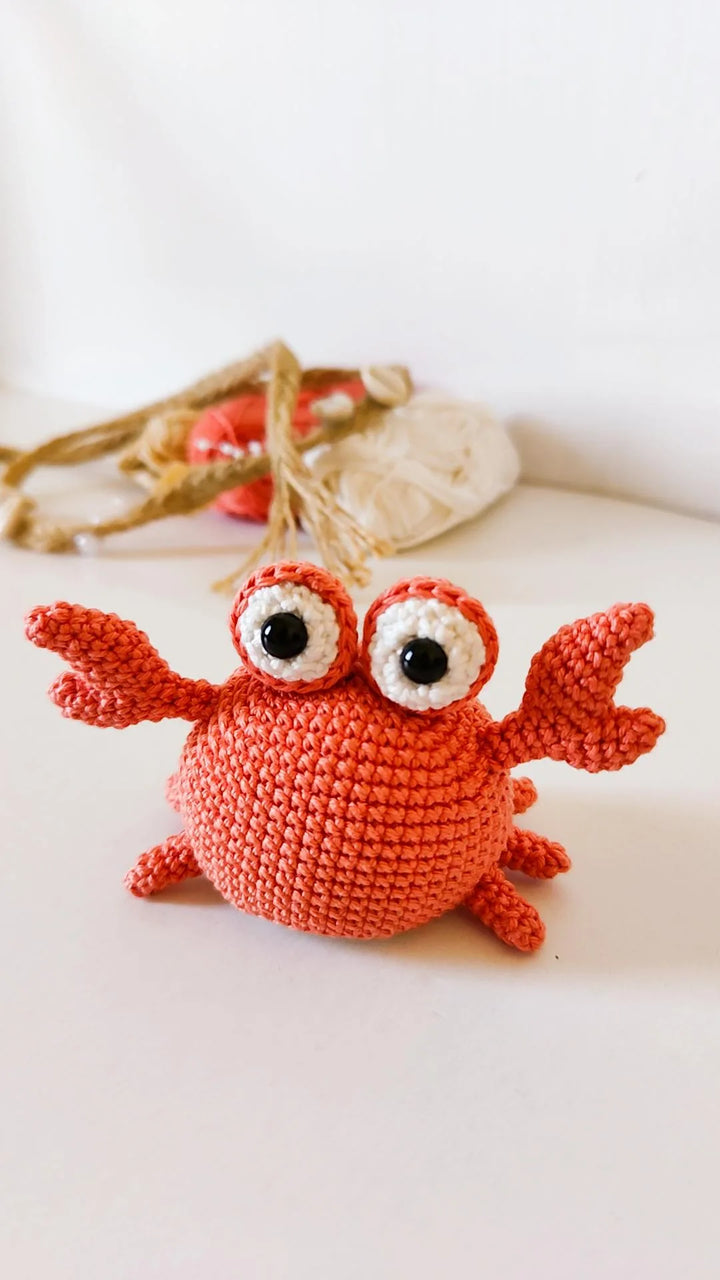 Chester the Crab Crochet Pattern