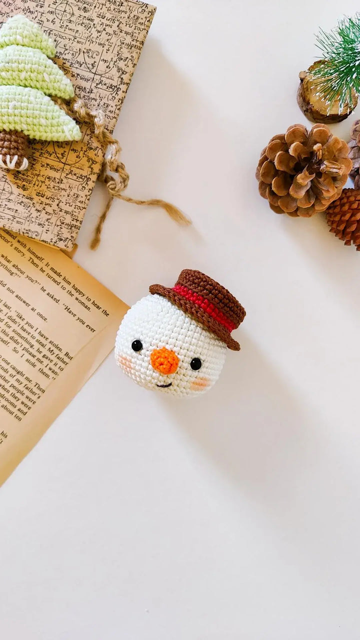 Snowman Christmas Ornament & Decoration Crochet Pattern