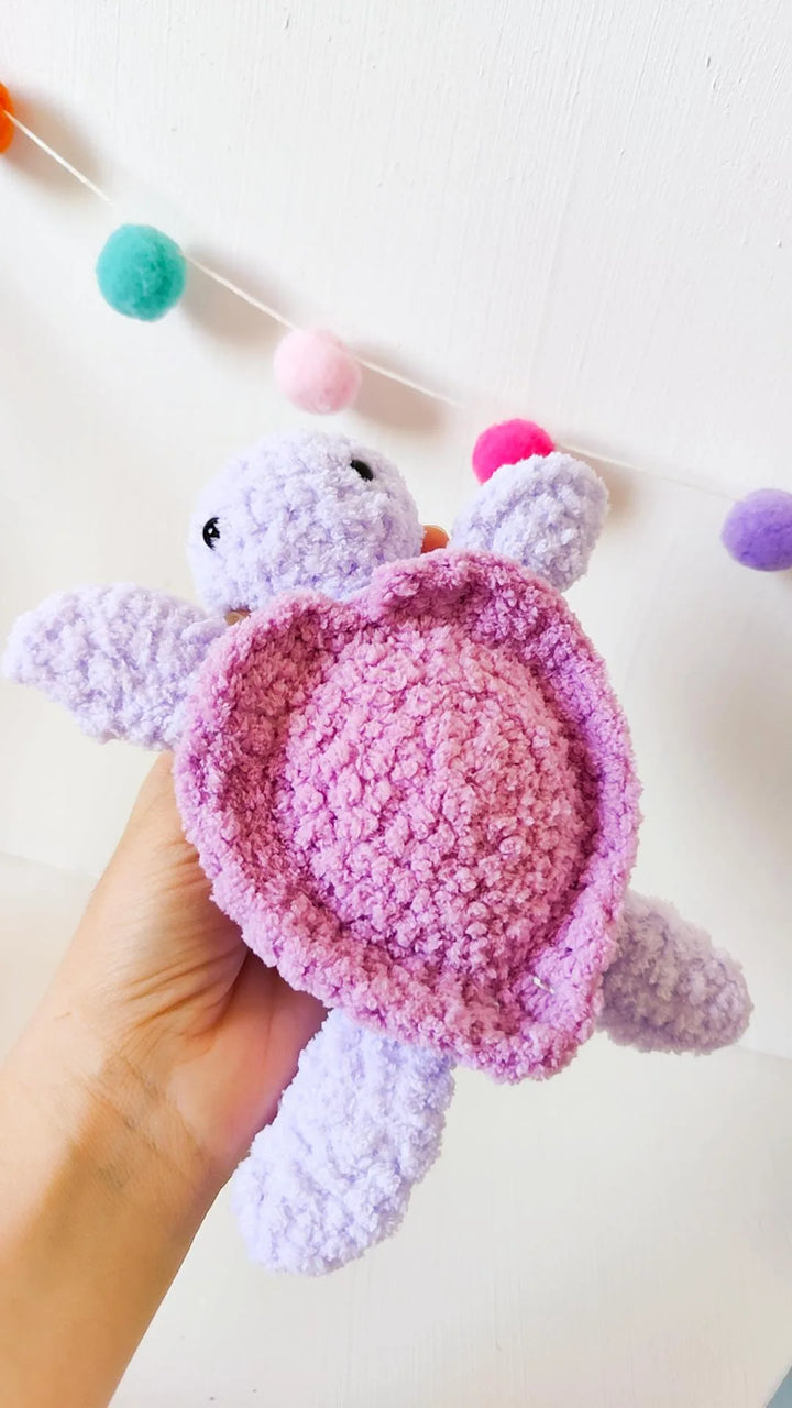 Shelly The Heart Turtle Crochet Pattern & Greeting Card