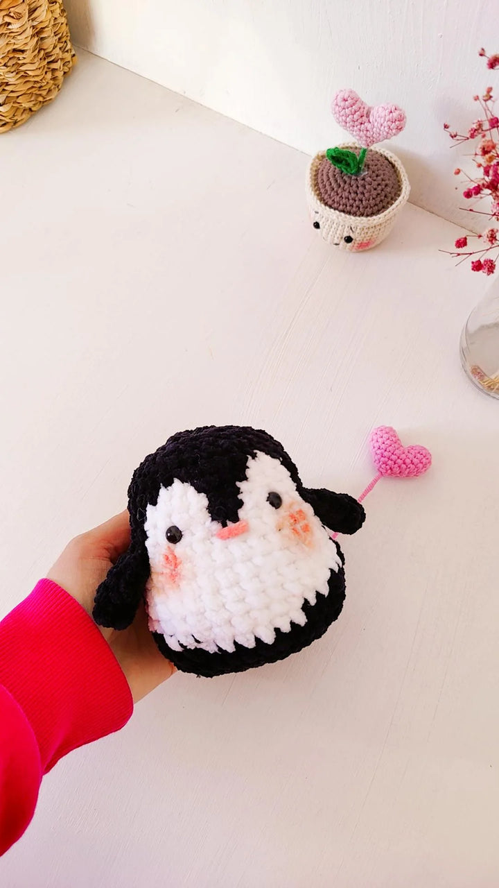 Pocket Penguin Crochet Pattern