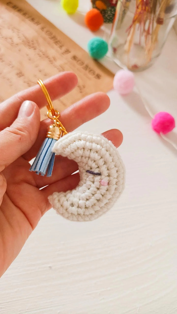 Luna Gigglesky Crochet Pattern