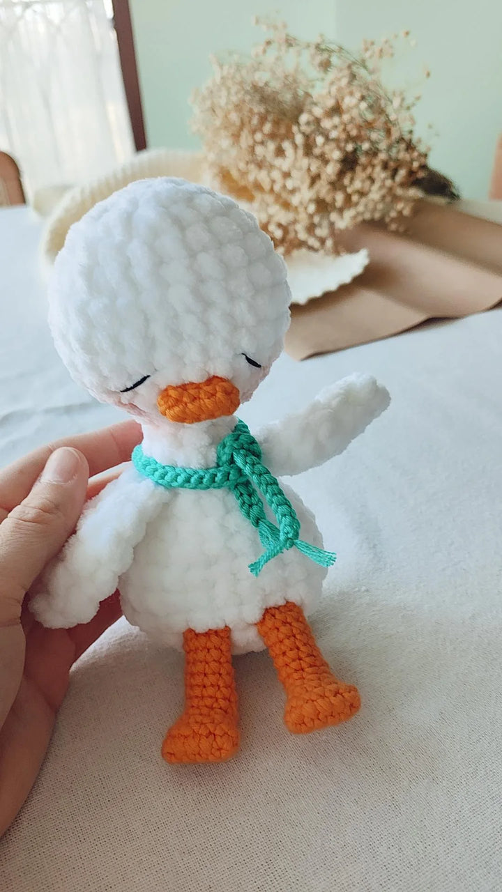 Aidan the Goose Crochet Pattern