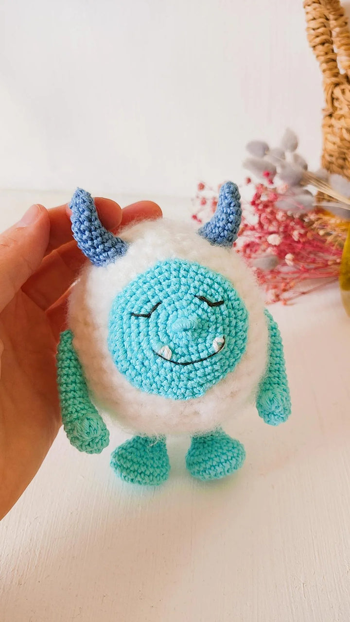 Yarn Yeti Crochet Pattern